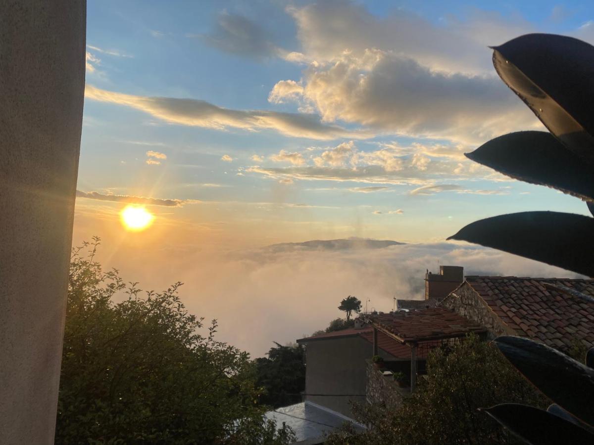 Il Borgo Antico Bed & Breakfast Rocca Massima Bagian luar foto