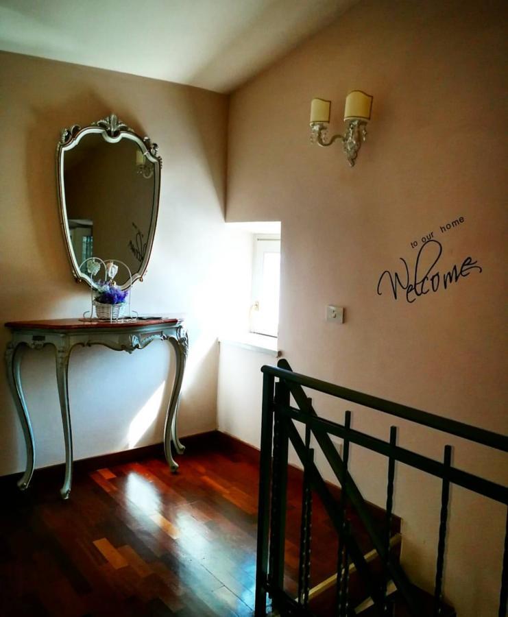 Il Borgo Antico Bed & Breakfast Rocca Massima Bagian luar foto